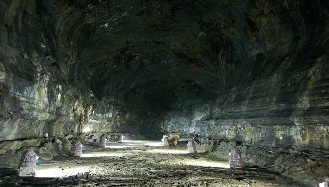 Lava Tubes, Geomun Oreum Lava Tube System
